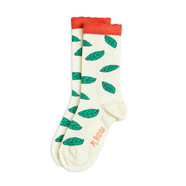 White Leaf Scallop Socks